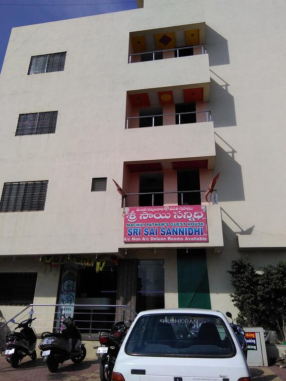 Sri Sai Sannidhi Hotel Shirdi Exterior photo
